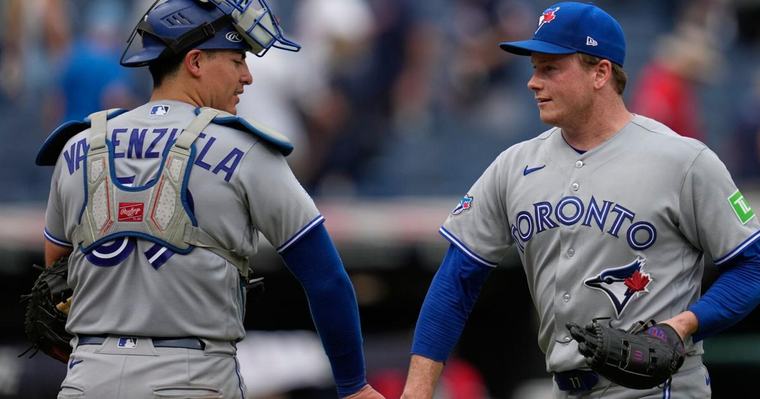 Jays fans defy Donald Trump’s trade war threats and renaming of Lake Ontario. Here’s why they went to Cleveland
