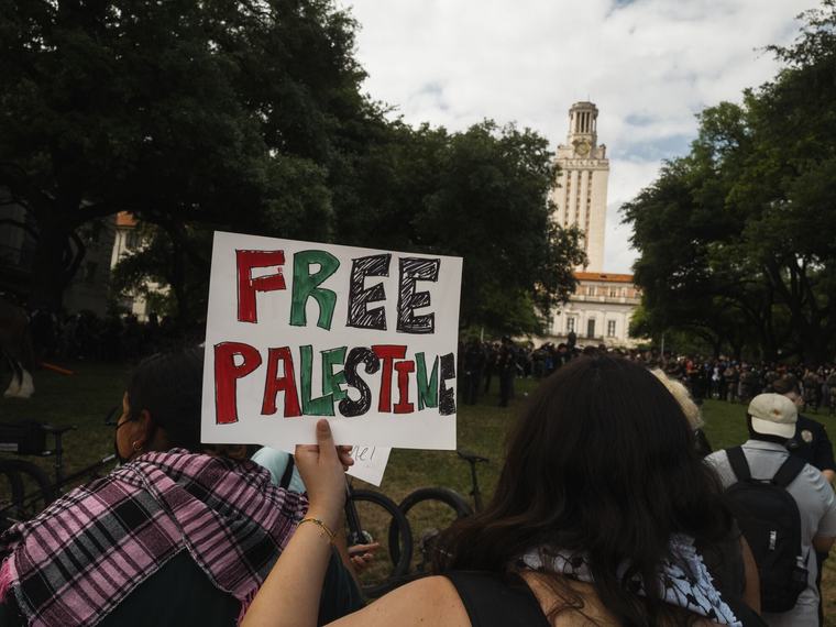 U.S. House passes bill to crack down on university boycotts of Israel