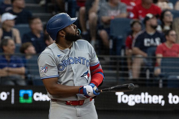 Guerrero drives in five runs as Blue Jays rout Guardians 11-0, tightening AL wild-card race