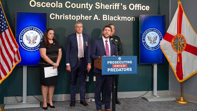 Women from Florida, Georgia accused of sexually abusing, confining 4 children in semi-truck for years