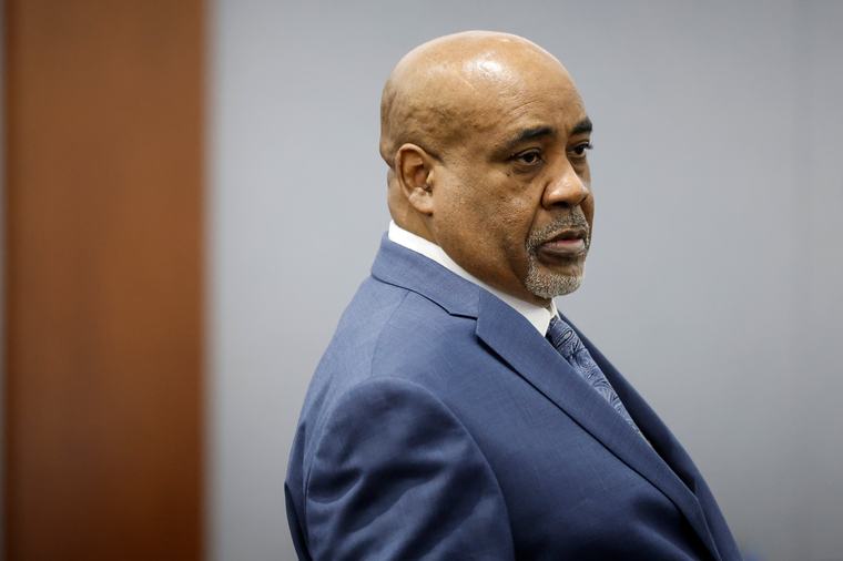 Prosecutor urges jury to convict Duane Davis of murder in Tupac Shakur trial