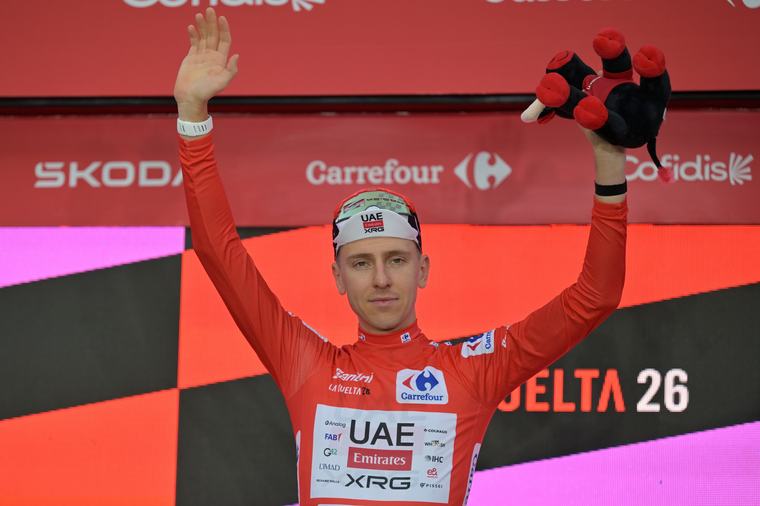 Tour de France champion Tadej Pogacar has collarbone surgery after Vuelta crash