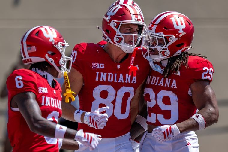 No. 6 Indiana opens title defence with dominant win over North Texas