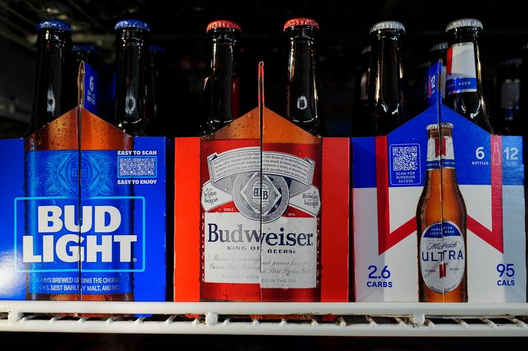 Saskatchewan’s retaliatory tax on American alcohol to kick in for retailers