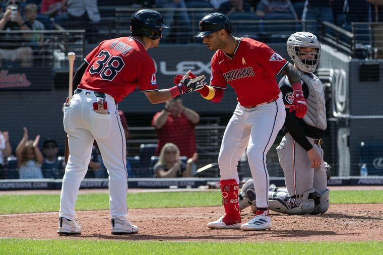 Schneemann’s hit in extras gives Guardians third walk-off win over Tigers in series