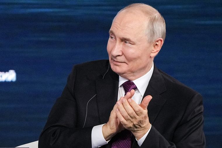 Russia to close German cultural centres as Moscow and Europe spar over Ukraine