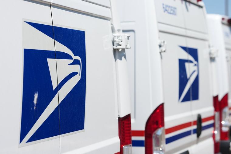 U.S. Federal judge considers whether to extend ban against U.S. Postal Service mail voting changes