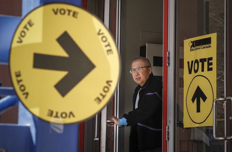 Federal byelection polls open for voters in Vancouver, Toronto, Chicoutimi