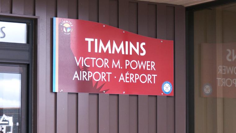Bird strike damages plane on approach to Timmins airport