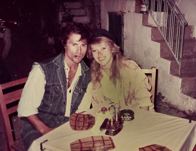 He thought he’d never see his 1985 Greek vacation romance again. Then he felt a tap on the shoulder
