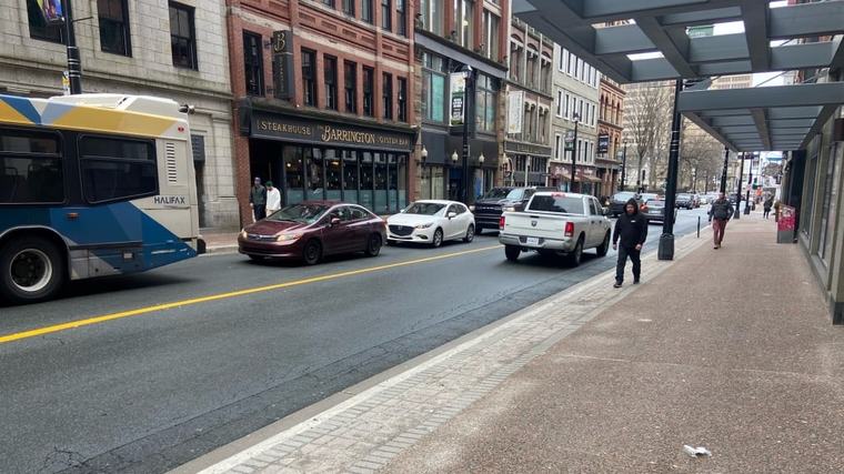 ‘Huge boost for us’: Halifax businesses welcome inflow of students as school year begins