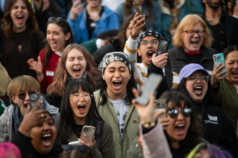 Screaming for stress relief: This Montreal club lets it all out – and you can join them