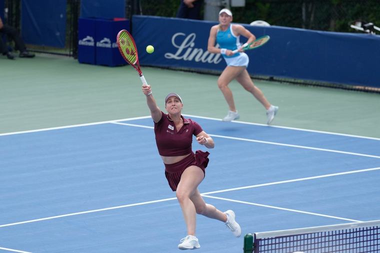 Canada's Dabrowski, Brazil's Stefani advance in women's doubles at U.S. Open