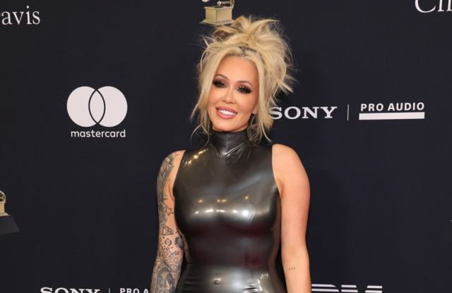 Bunnie Xo is 'inspired' by Cameron Diaz in her bid to become a mother