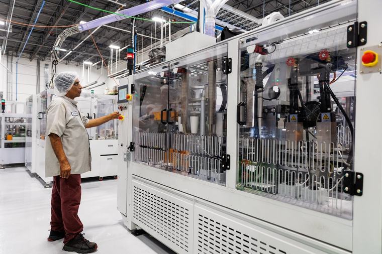 Canadian paper cup and bowl maker sees growing local demand amid tariffs