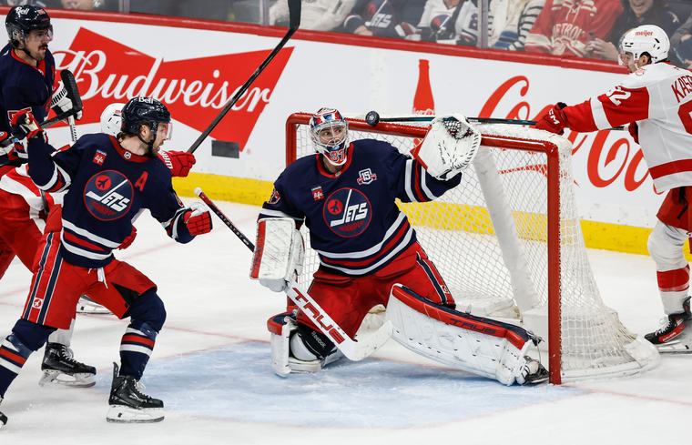 Monday Morning Halfback: Hellebuyck’s trade demand and the contract that could change the NHL
