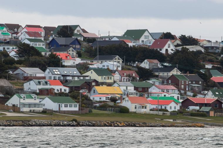 Tensions heat up between Britain and Argentina over the Falkland Islands