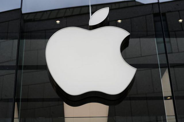 Apple changes Lake Ontario name to 'Lake America' for US users of its Maps, following Trump's order