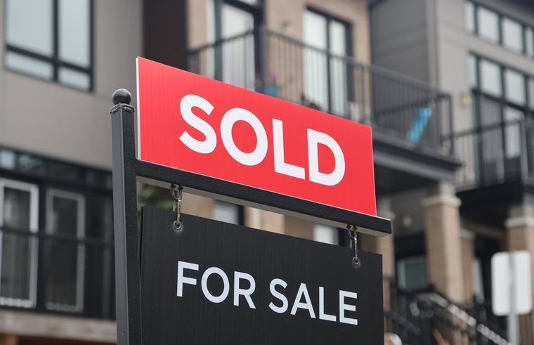 Bond yields are soaring to heights not seen in years. How will Canadians be impacted?
