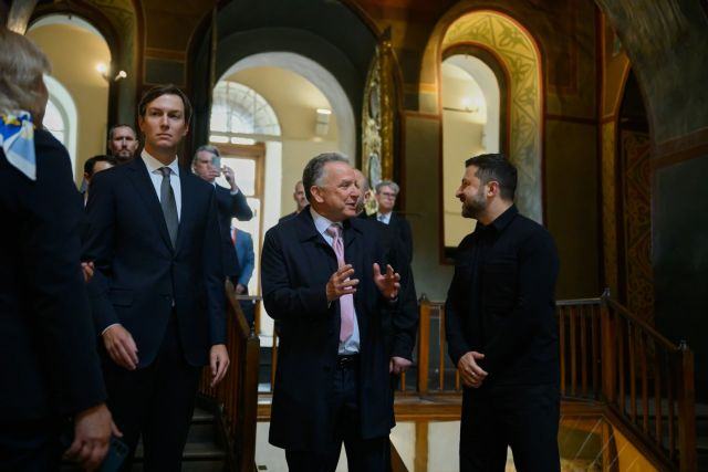 US envoys Witkoff and Kushner arrive in Kyiv after talks with Putin in Moscow