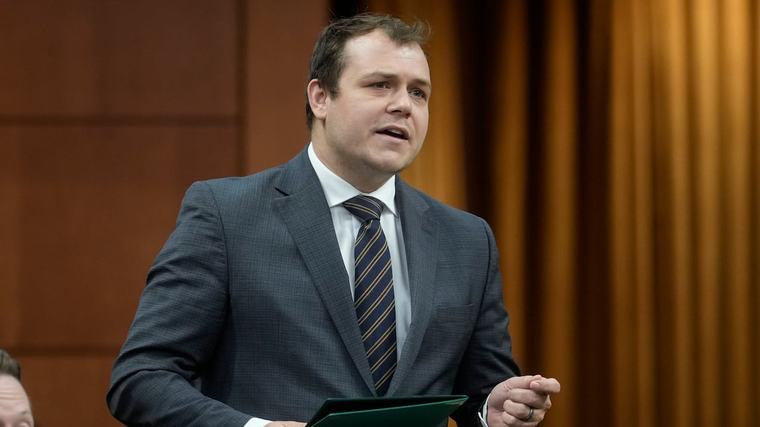 Federal Tories launch 'Conservatives for Canada' campaign ahead of Alberta referendum