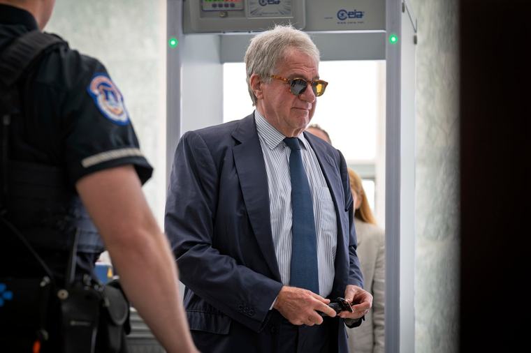 Billionaire Leon Black skips Epstein deposition and sues U.S. House panel over subpoenas