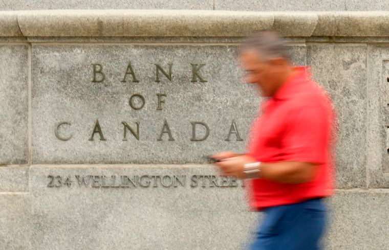 Live updates: Bank of Canada expected to hold key interest rate as trade war with U.S. escalates