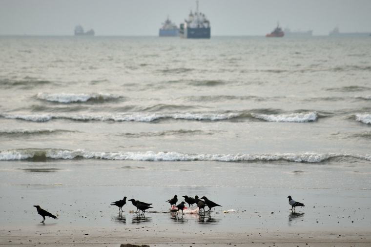 Iran strikes Kuwait in retaliation for U.S. bombardments, and other Mideast news